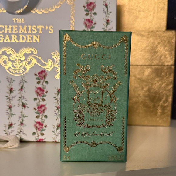 Gucci The Alchemist's Garden Set - Green and Gold - Picture 2 of 12